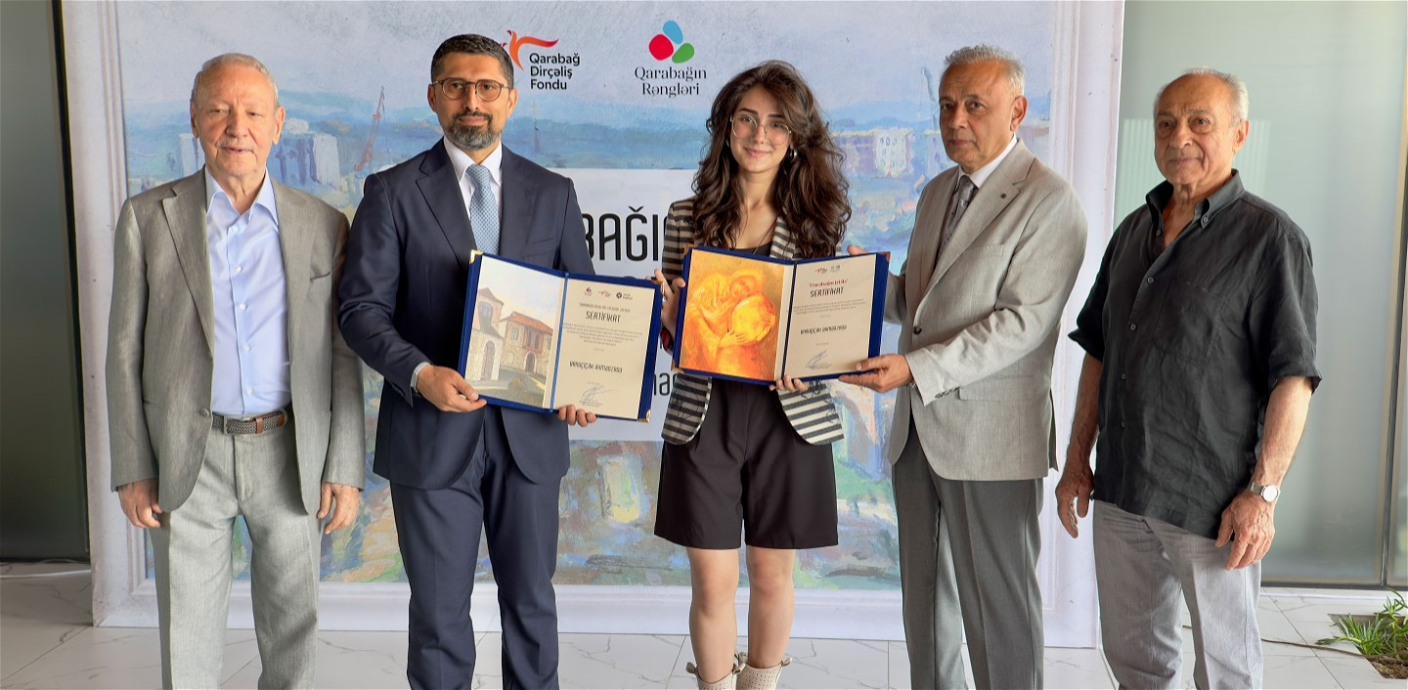 QDF “Qarabağın Rəngləri” (2026) layihəsində iştirak edən gənc rəssamları mükafatlandırdı